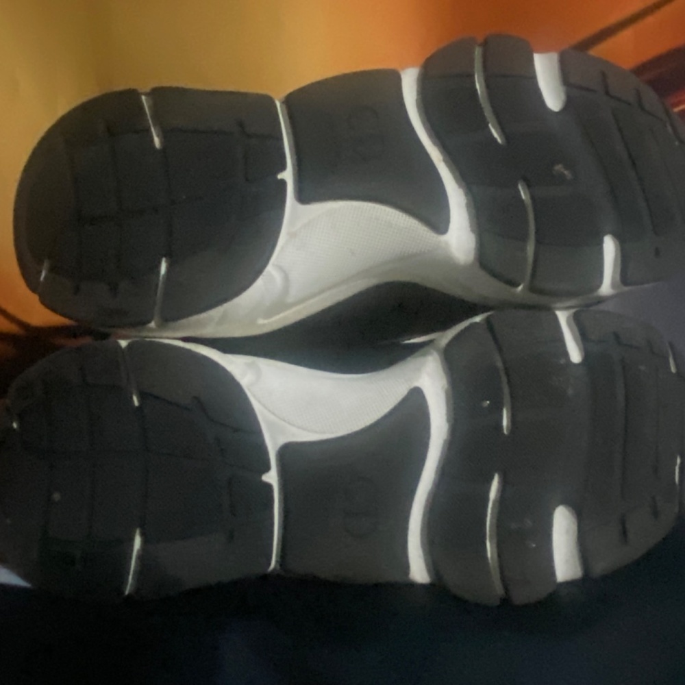 Dior ,B22 Trainer - Picture 7 of 10